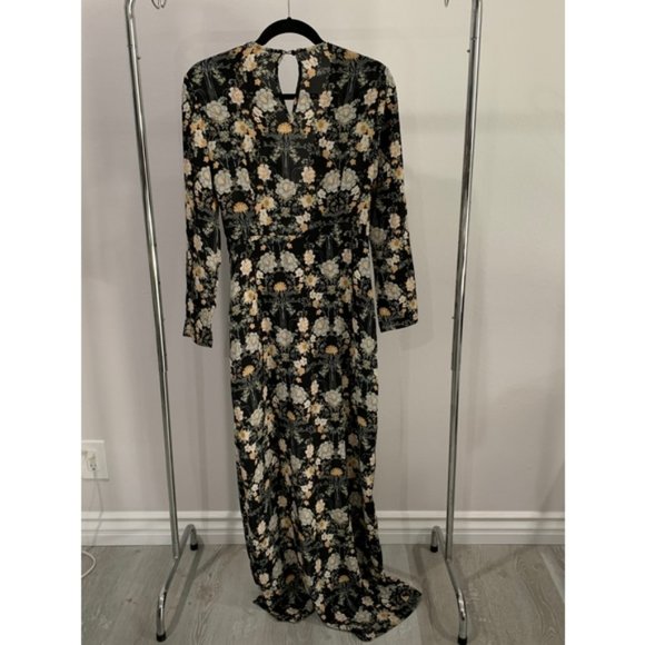 Long Sleeve Plunge Playsuit - Picture 3 of 5